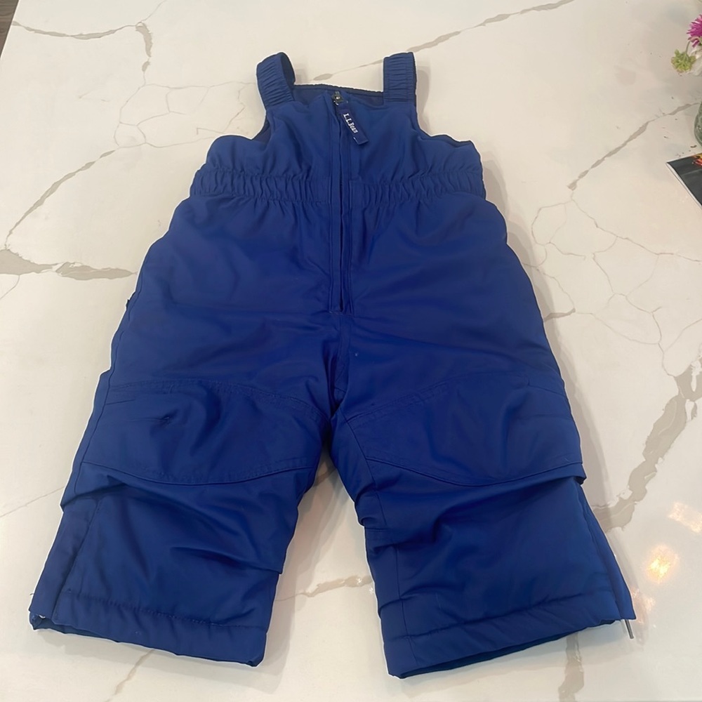 EUC LL BEAN BABY SNOW BIB size 12-18 months